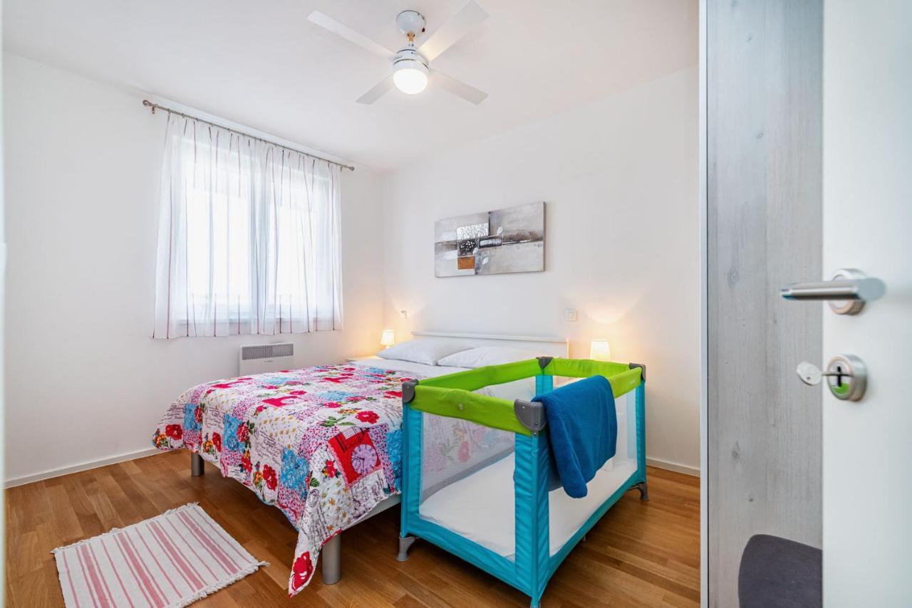 Апартаменты Ap Stella, Center Of Zadar, 2Br, Parking Экстерьер фото